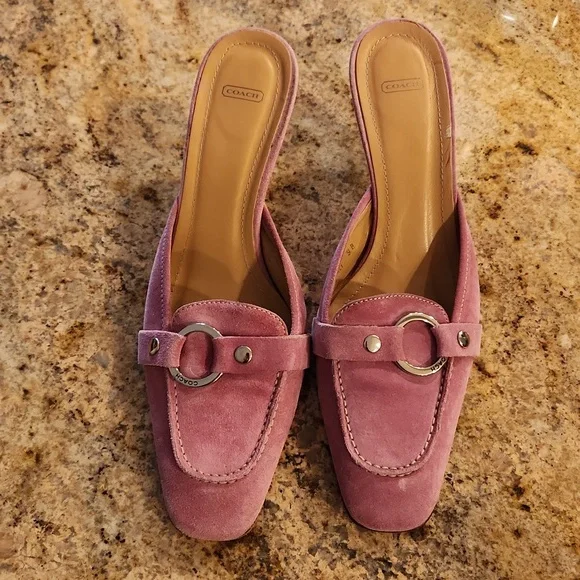 Coach Pink Suede Mule Sandals. Buckle - Picture 2 of 16